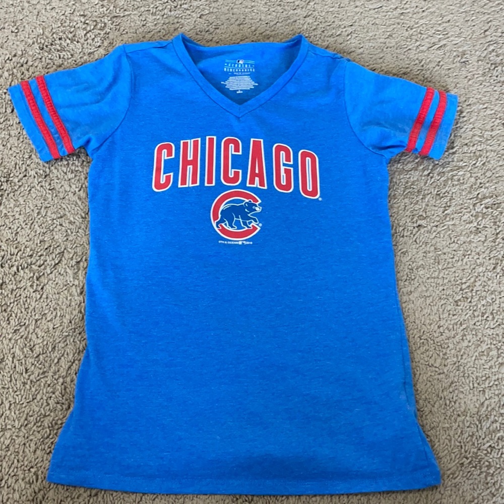 Like New Youth girls large Cubs shirt!
